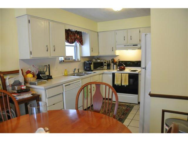896 Linworth Road East Columbus, OH 43235 - Photo 5 of 22