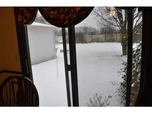 896 Linworth Road East Columbus, OH 43235 - Photo 6 of 22