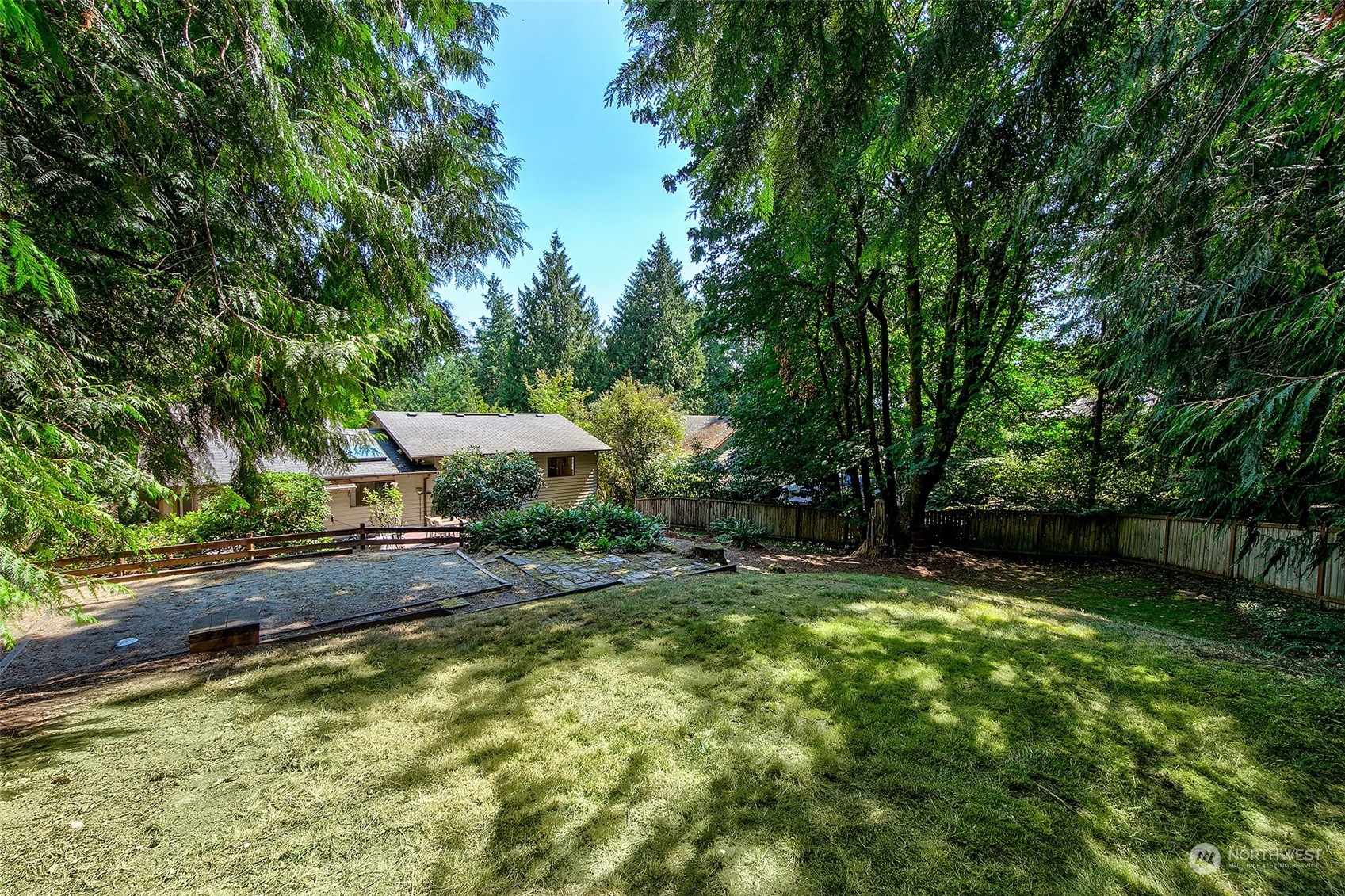 21822 4th Avenue Southeast Bothell, WA 98021 - Photo 37 of 40 a view of a backyard with a garden