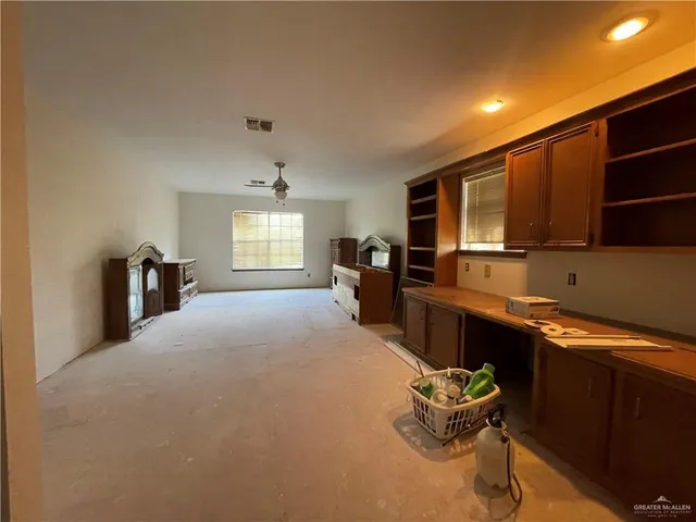 $223,728 | 107 West 20th Street, Weslaco, TX 78596