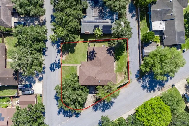 $223,728 | 107 West 20th Street, Weslaco, TX 78596