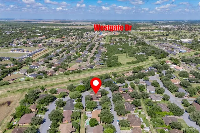 $223,728 | 107 West 20th Street, Weslaco, TX 78596