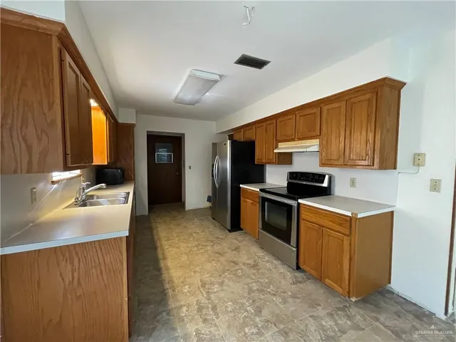 $223,728 | 107 West 20th Street, Weslaco, TX 78596