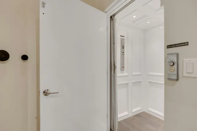 $2,595,000 | 316 Park Avenue, Unit 2, Hoboken, NJ 07030