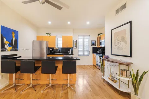 $525,000 | 1551 Lenox Avenue, Unit 8, Miami Beach, FL 33139