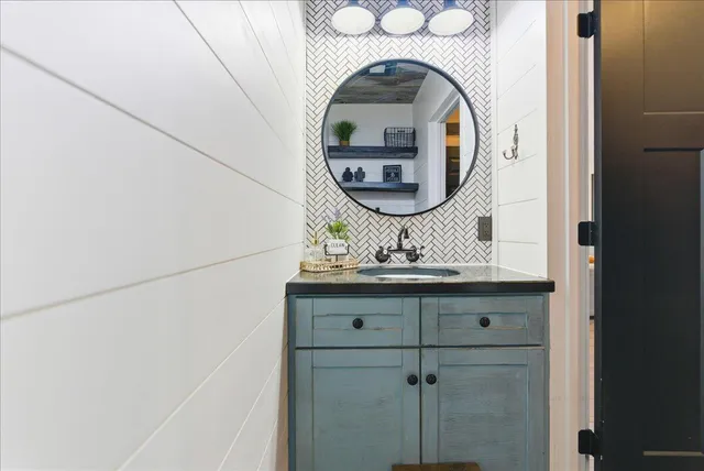 $605,000 | 22 Woodside Drive, Sabattus, ME 04280