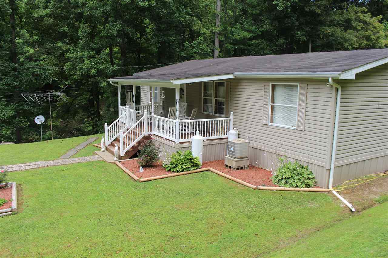 7010 Blue Sulphur Road Ona, WV 25545 - Photo 5 of 31 Gallery Image 5