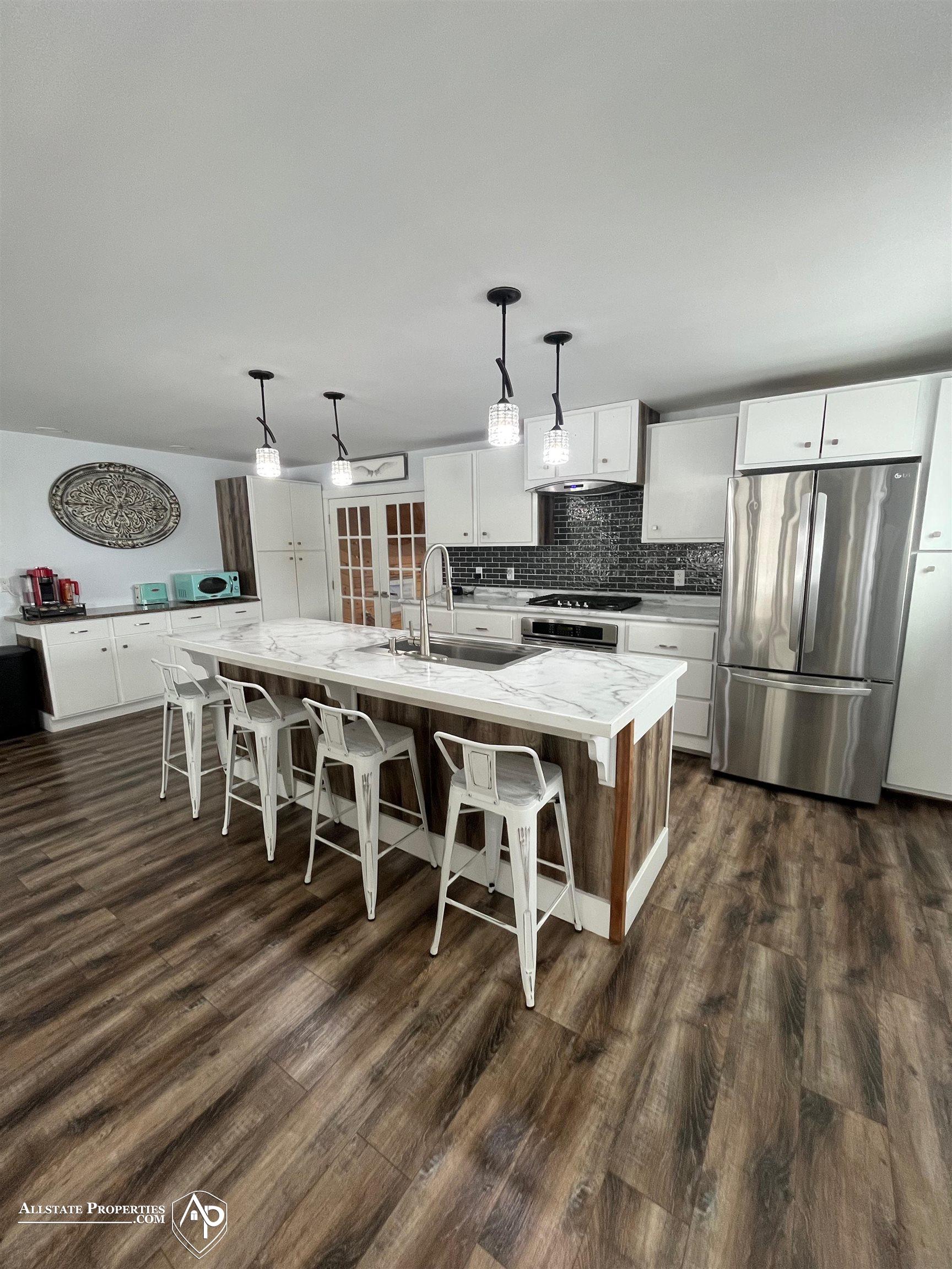 18257 E Road New Lothrop, MI 48460 - Photo 4 of 46 Gallery Image 4