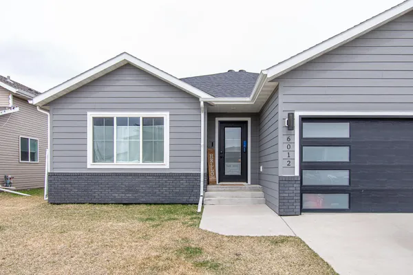$495,000 | 6012 Kodiak Lane, Horace, ND 58047