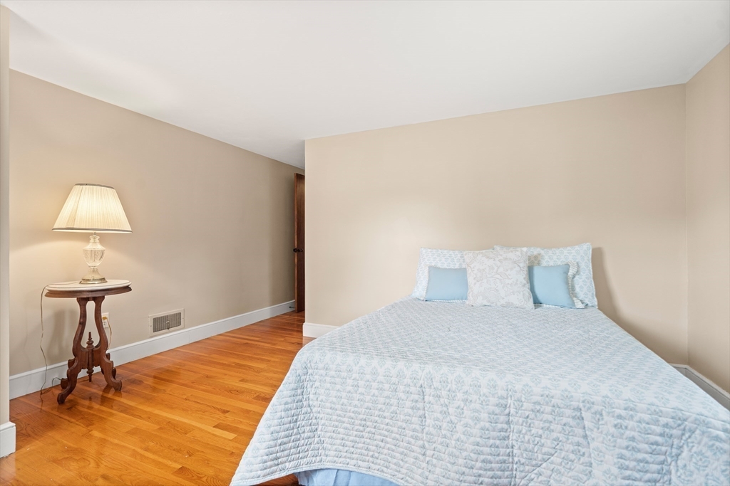 100 Village Street Marblehead, MA 01945 - Photo 21 of 30