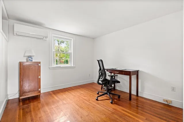 $754,900 | 100 Village Street, Marblehead, MA 01945