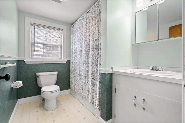 $754,900 | 100 Village Street, Marblehead, MA 01945