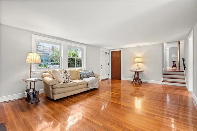 $754,900 | 100 Village Street, Marblehead, MA 01945