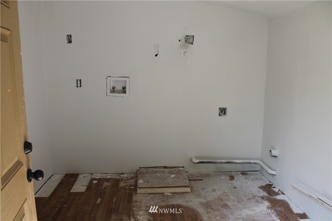 142 East Wingert Road Shelton, WA 98584 - Photo 12 of 20