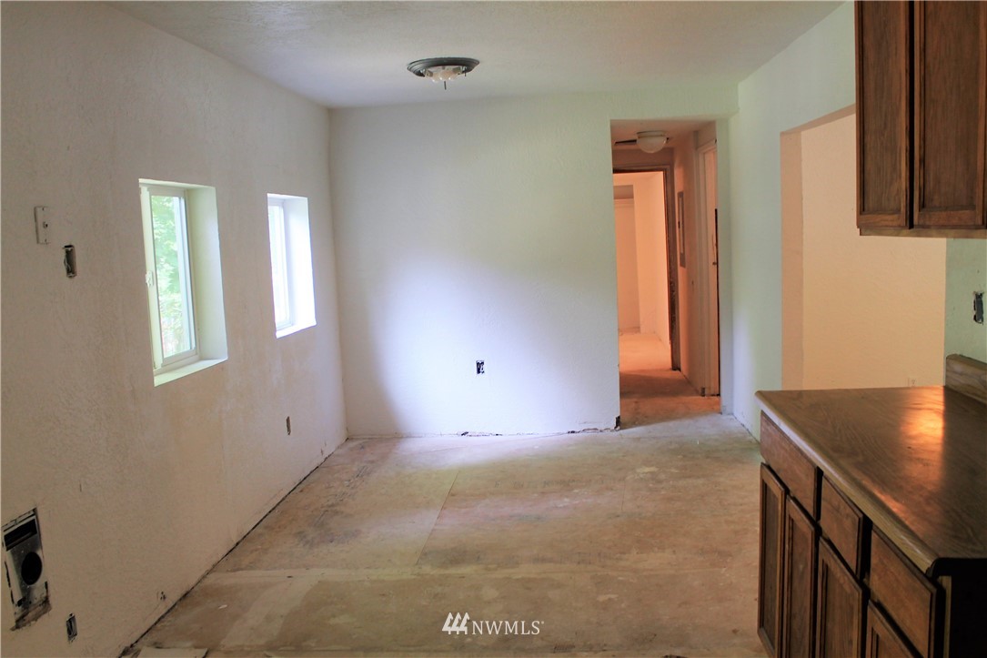 142 East Wingert Road Shelton, WA 98584 - Photo 15 of 20