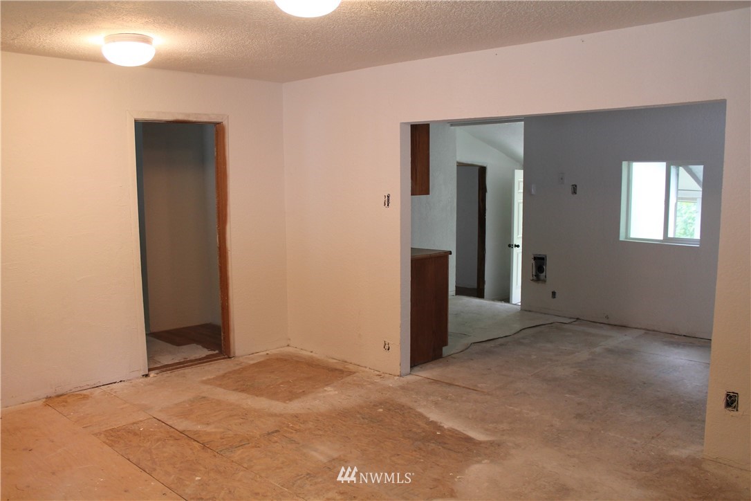 142 East Wingert Road Shelton, WA 98584 - Photo 18 of 20