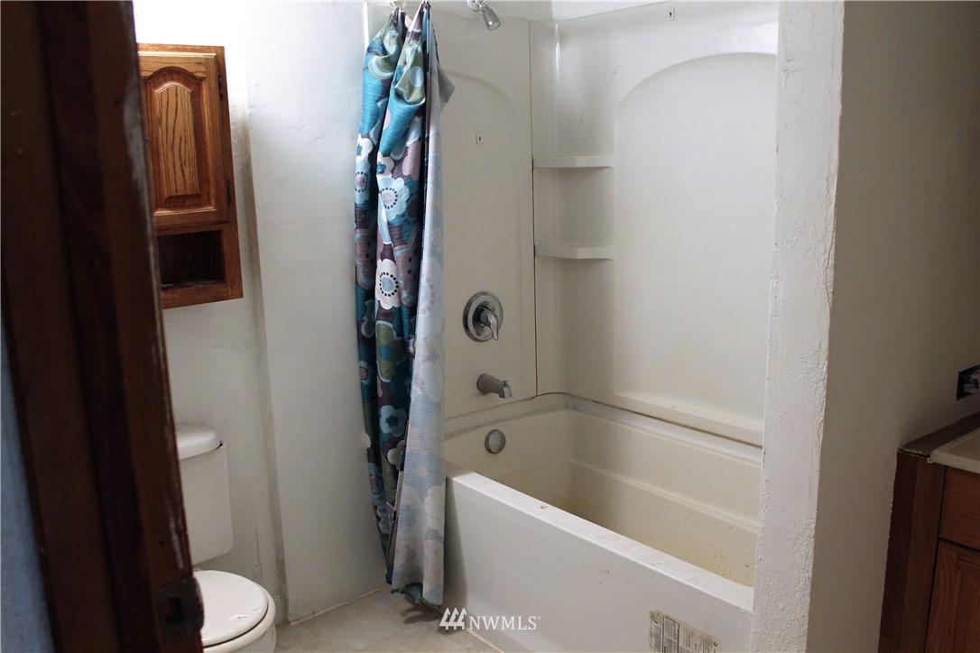 142 East Wingert Road Shelton, WA 98584 - Photo 5 of 20