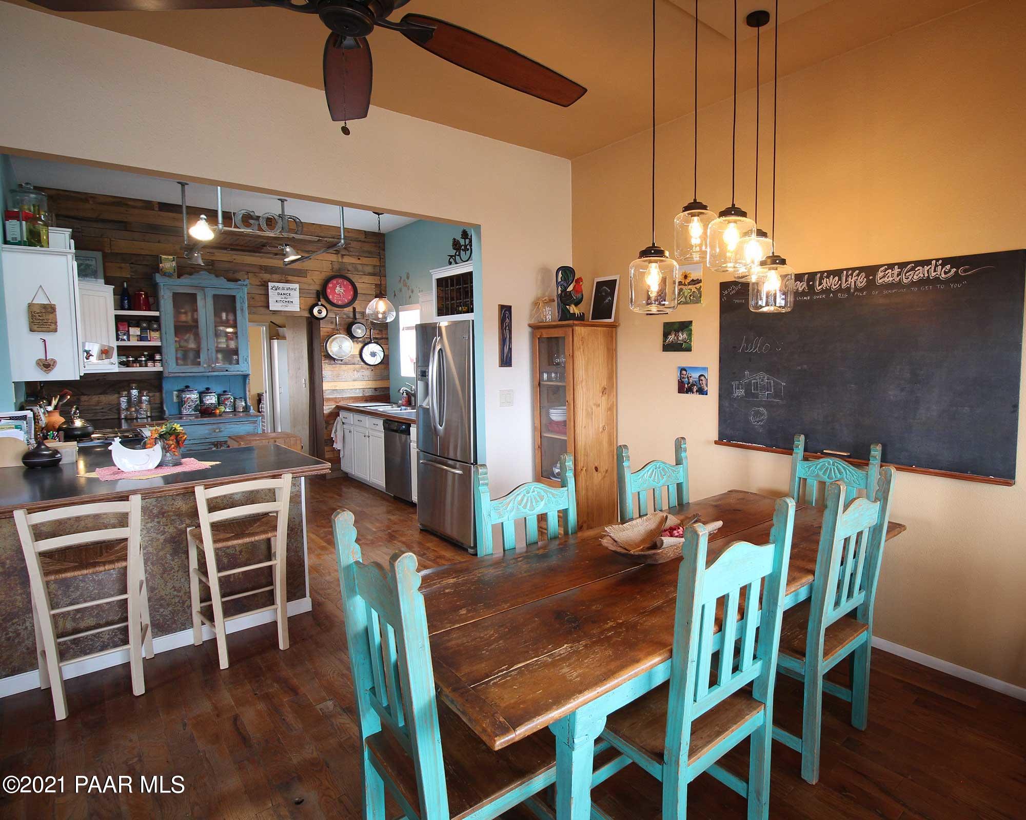 2325 Silver Juniper Ranch Road Prescott, AZ 86305 - Photo 26 of 81 004_dining_kitchen