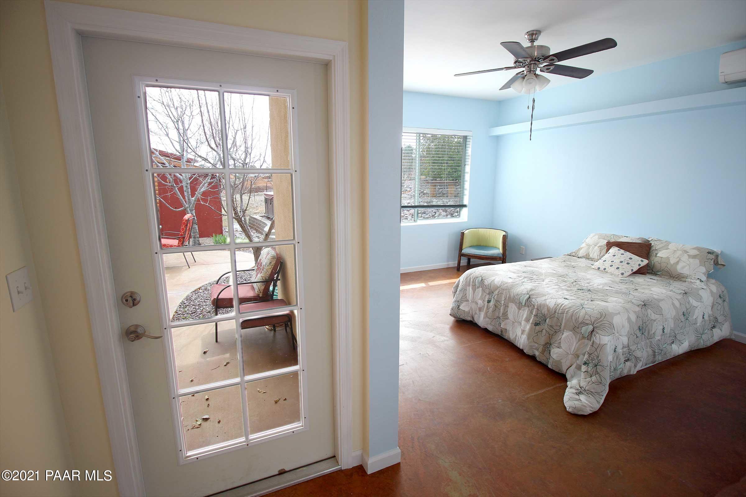 2325 Silver Juniper Ranch Road Prescott, AZ 86305 - Photo 38 of 81 016_rear_bed2
