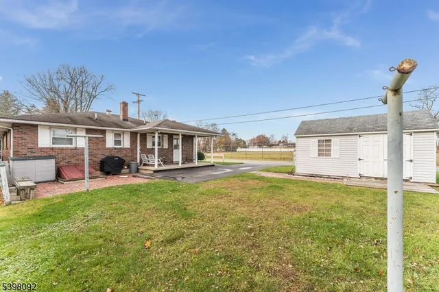 $339,900 | 1035 Grand Street, Phillipsburg, NJ 08865