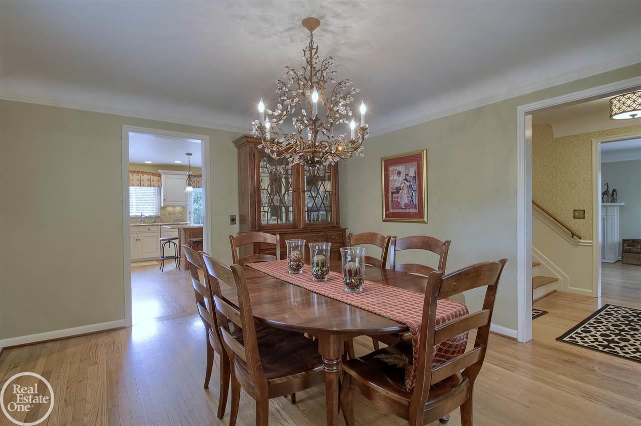 1178 Harvard Road Grosse Pointe, MI 48230 - Photo 9 of 26 31323127-9.JPG