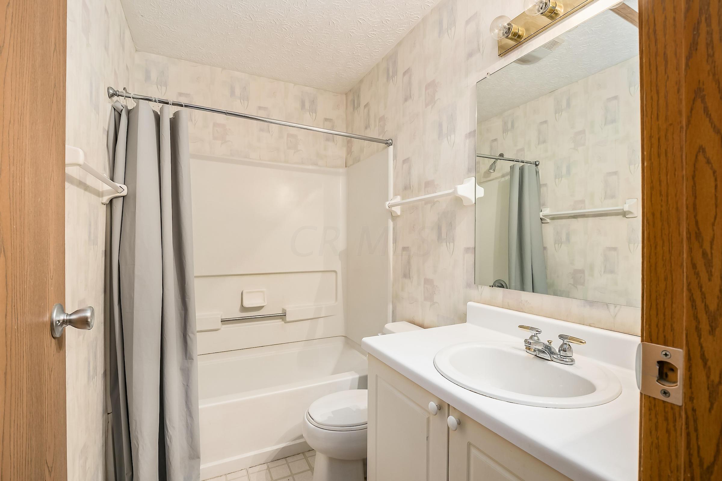 5715 Rutgers Lane, Unit 181A Hilliard, OH 43026 - Photo 17 of 30