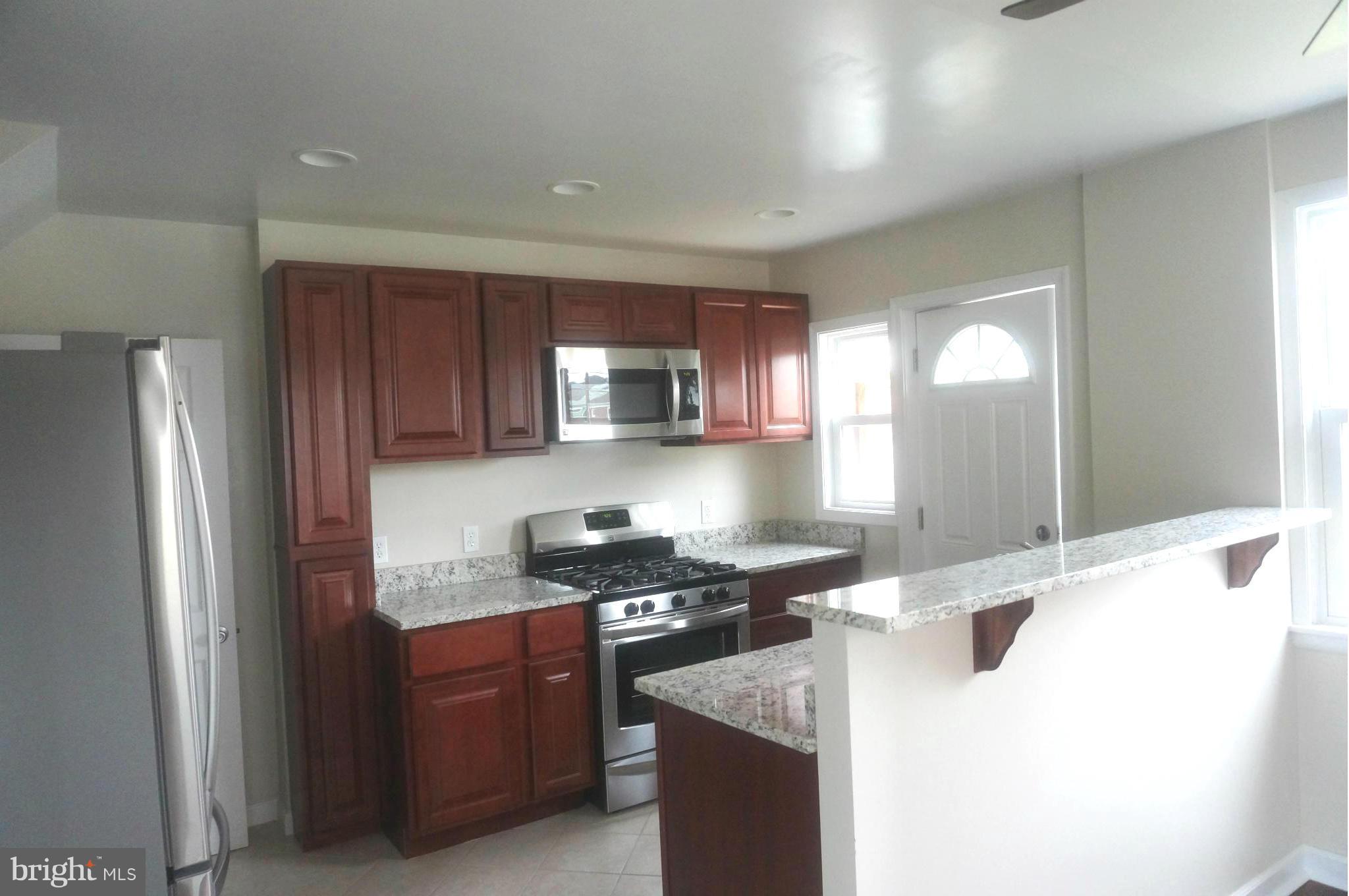 2015 Inverton Road Baltimore, MD 21222 - Photo 7 of 26 Kitchen