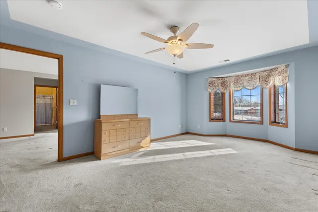 $227,695 | N58-w23833 Hastings Court, Unit 701, Sussex, WI 53089