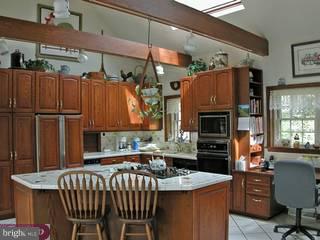 131 Fairhill Road Hatfield, PA 19440 - Photo 2 of 6 Gallery Image 2