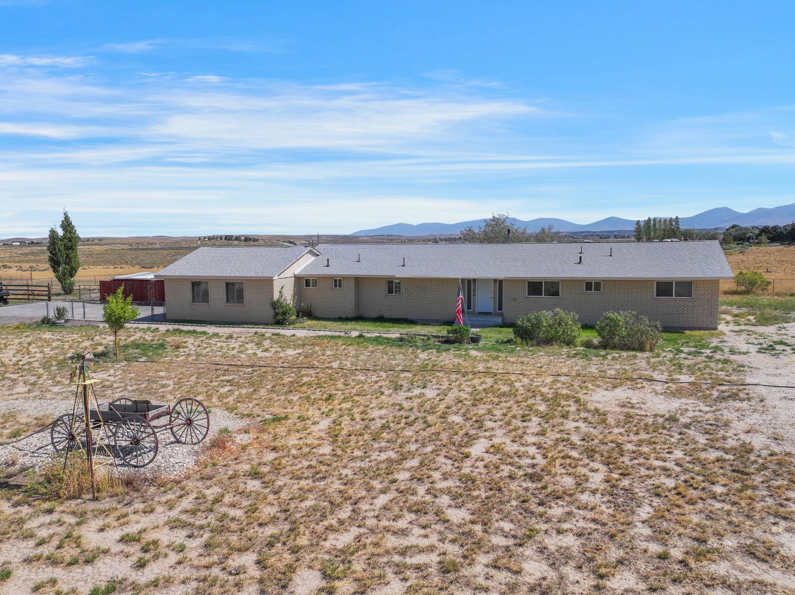 263 Springfield Parkway Spring Creek, NV 89815 - Photo 2 of 38 Gallery Image 2