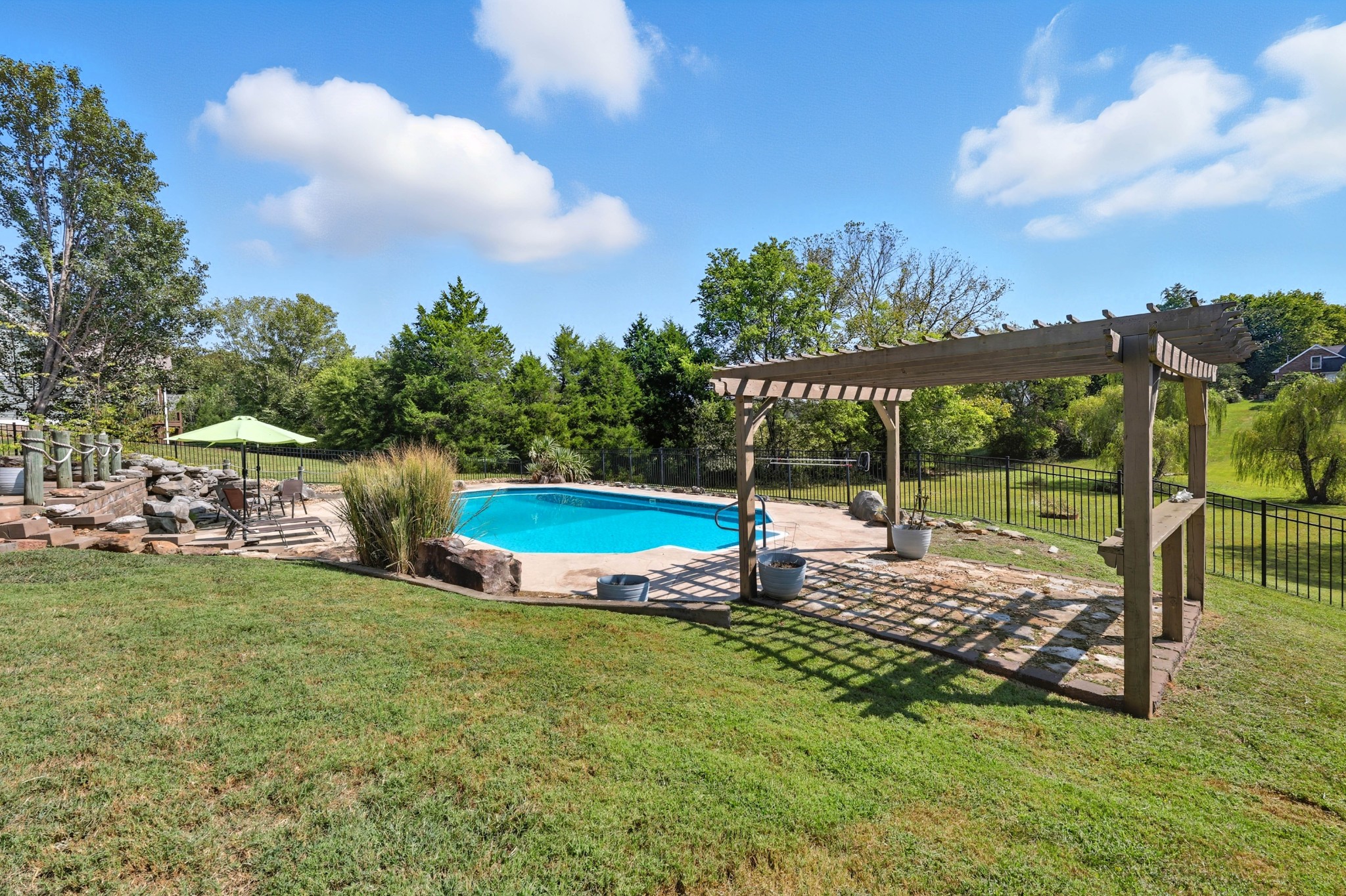 868 South Ridge Trail Clarksville, TN 37043 - Photo 31 of 35
