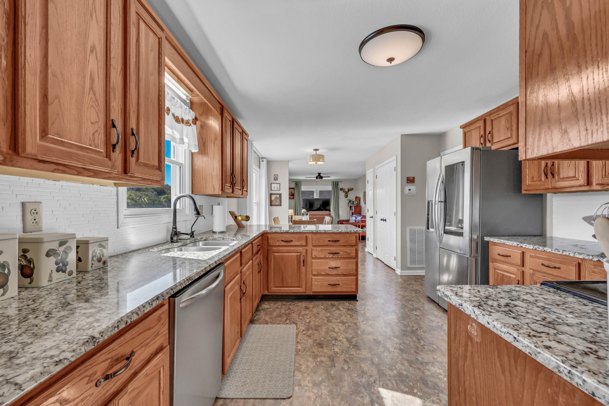 868 South Ridge Trail Clarksville, TN 37043 - Photo 10 of 35