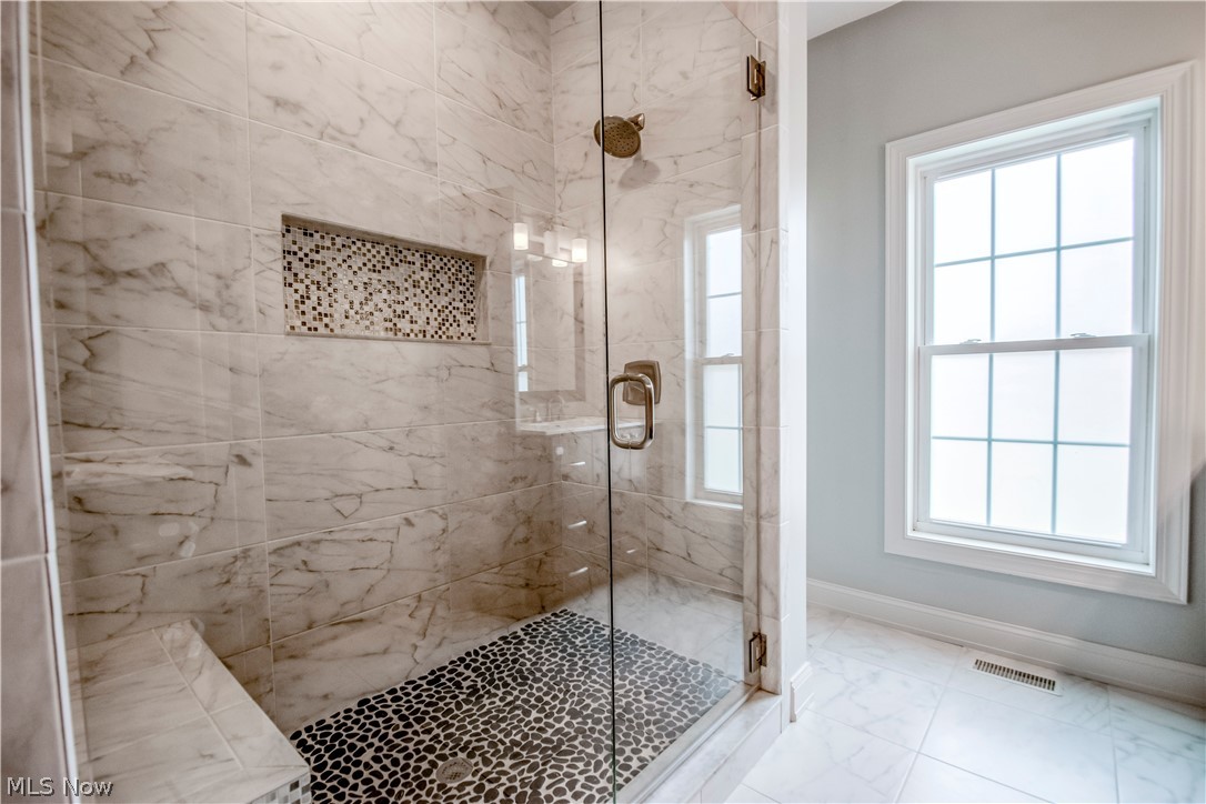 2218 South Overlook Road Cleveland Heights, OH 44106 - Photo 18 of 24 Gallery Image 18