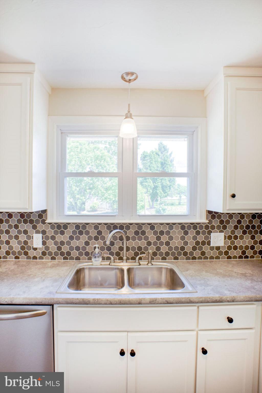 165 Chapel Road Hanover, PA 17331 - Photo 13 of 31