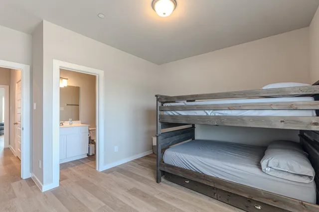 a view of livingroom with furniture and wooden floor
