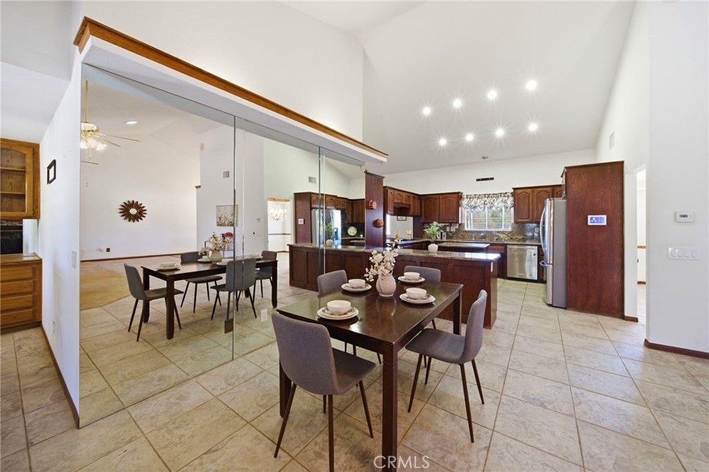 19670 Tonkawan Road Apple Valley, CA 92307 - Photo 22 of 70