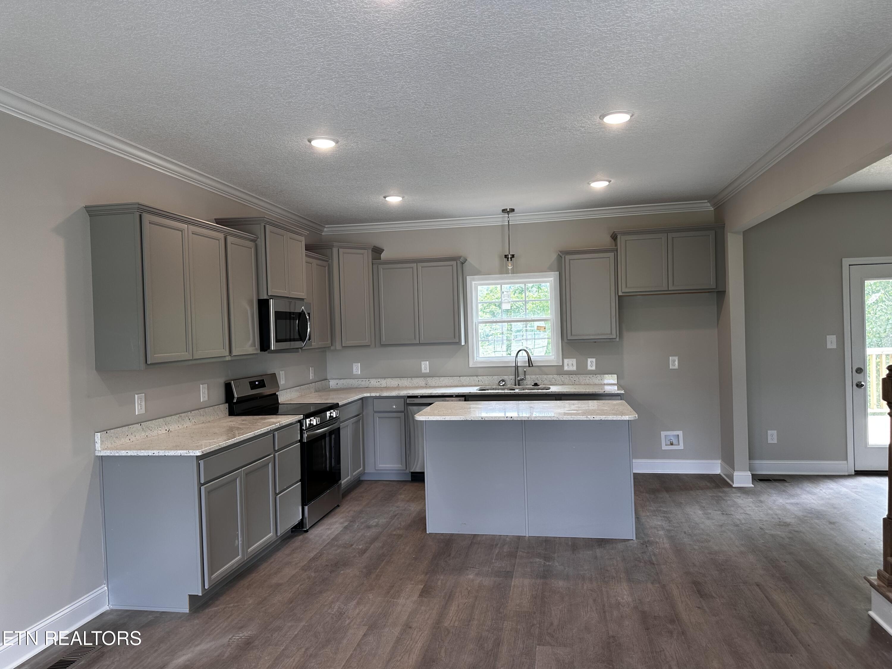 8047 Tree Line Lane Corryton, TN 37721 - Photo 3 of 7 Kitchen