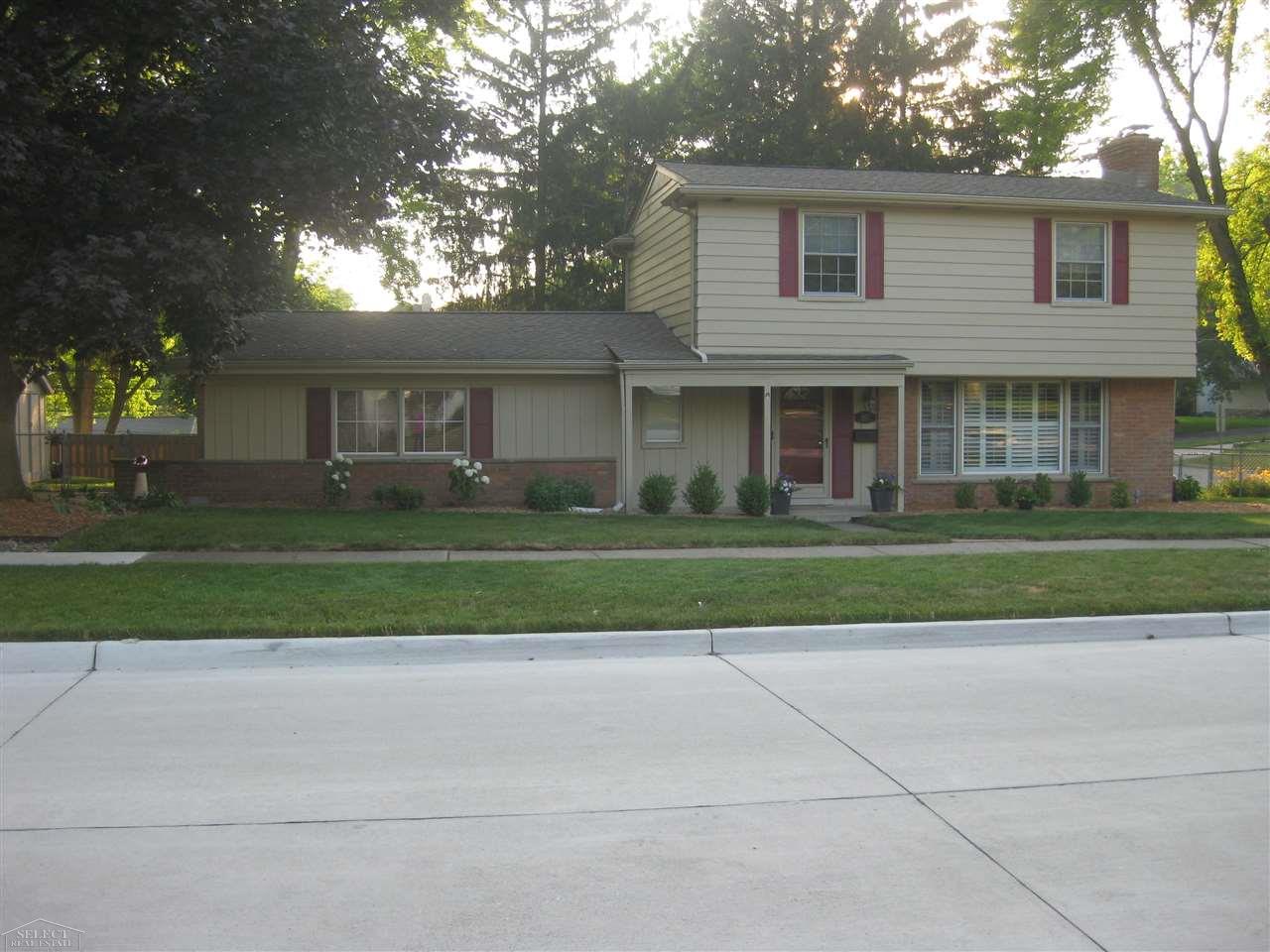 1427 Sycamore Drive Rochester, MI 48307 - Photo 1 of 24 31386952.JPG
