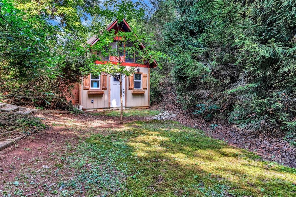 103 Surrey Road Waynesville, NC 28786 - Photo 46 of 48 Gallery Image 46