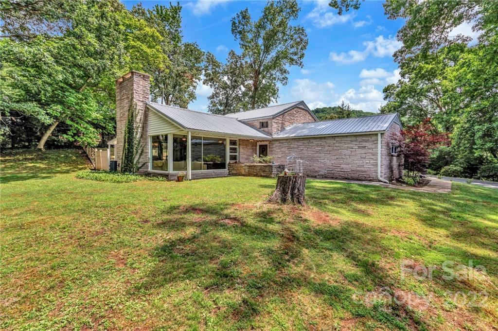 103 Surrey Road Waynesville, NC 28786 - Photo 48 of 48 Gallery Image 48