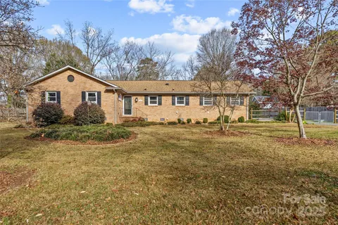 $389,500 | 1419 Marlwood Circle, Charlotte, NC 28227