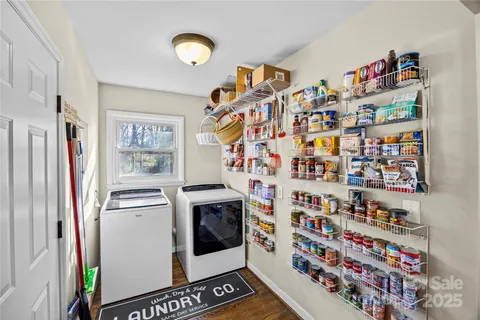 $389,500 | 1419 Marlwood Circle, Charlotte, NC 28227