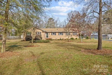 $389,500 | 1419 Marlwood Circle, Charlotte, NC 28227