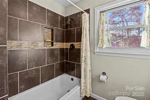 $389,500 | 1419 Marlwood Circle, Charlotte, NC 28227