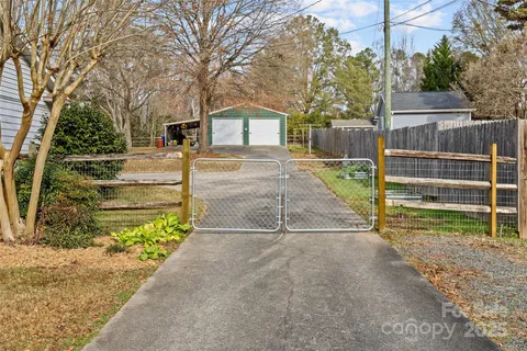 $389,500 | 1419 Marlwood Circle, Charlotte, NC 28227