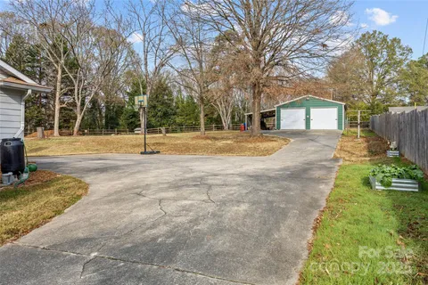 $389,500 | 1419 Marlwood Circle, Charlotte, NC 28227