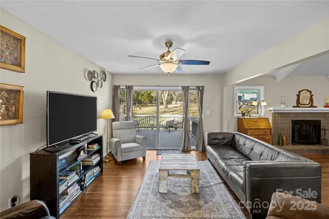 $389,500 | 1419 Marlwood Circle, Charlotte, NC 28227