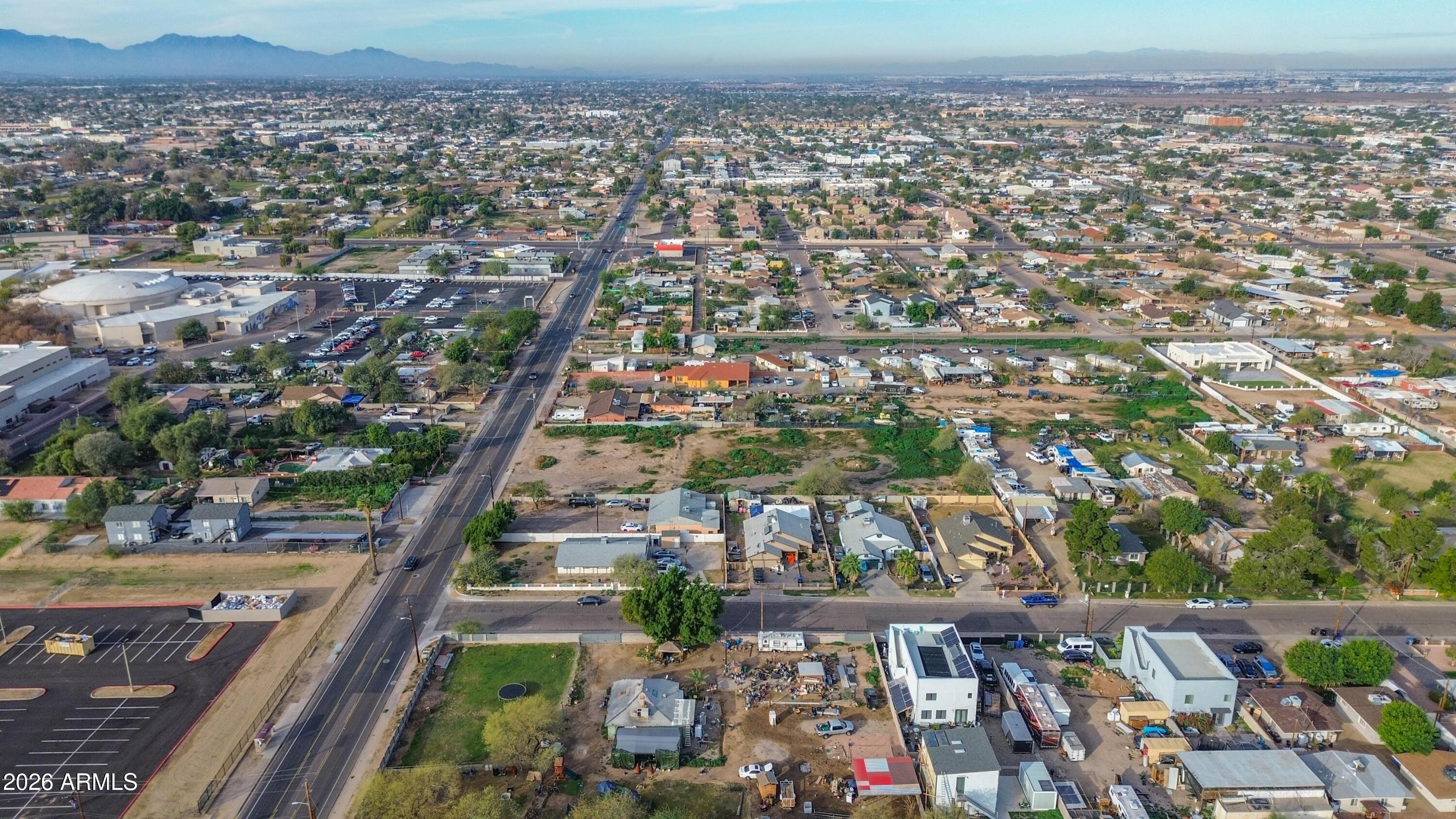 832 East Roeser Road Phoenix, AZ 85040 - Photo 6 of 47 DJI_0406