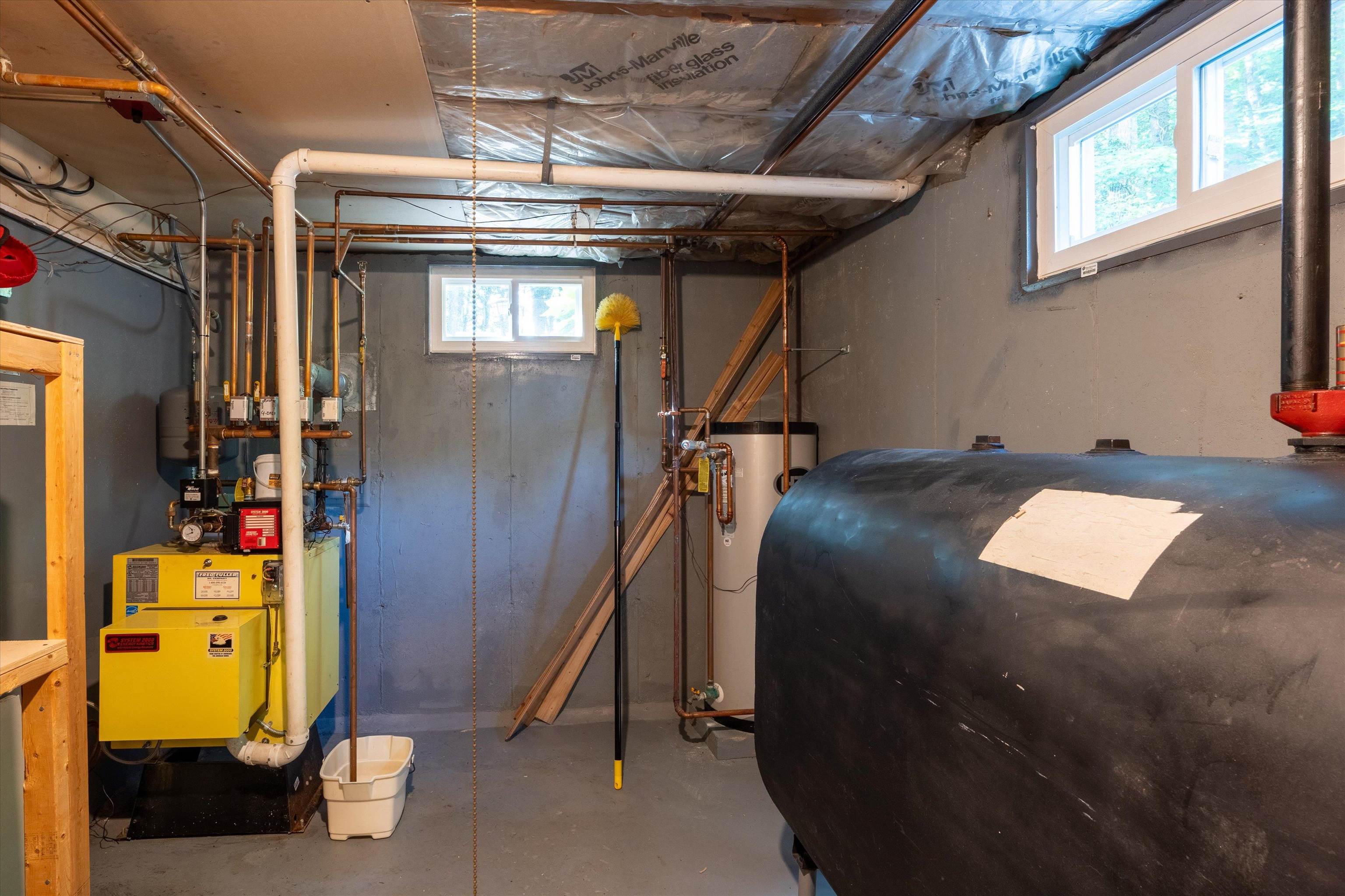 17 Boston Post Road Amherst, NH 03031 - Photo 16 of 40