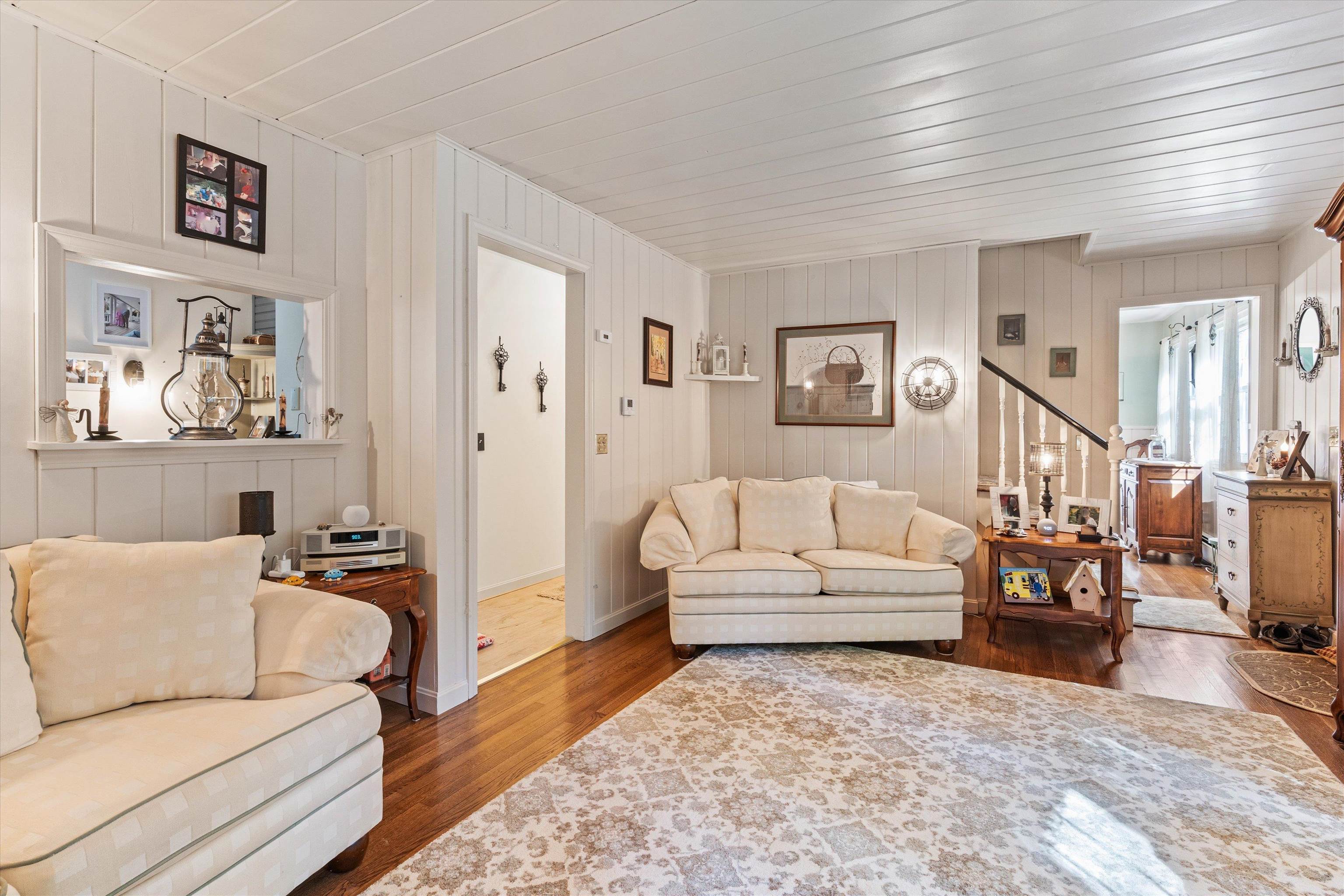 17 Boston Post Road Amherst, NH 03031 - Photo 24 of 40